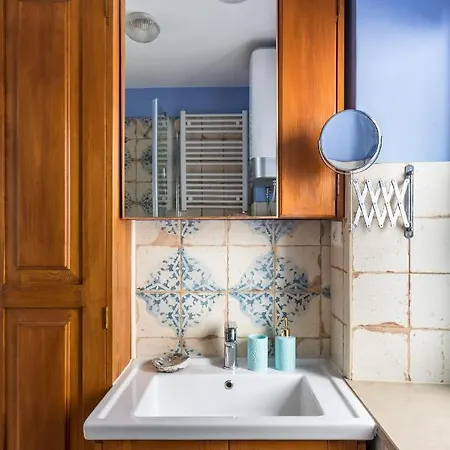 Apartamento Lovely Next To Old Town